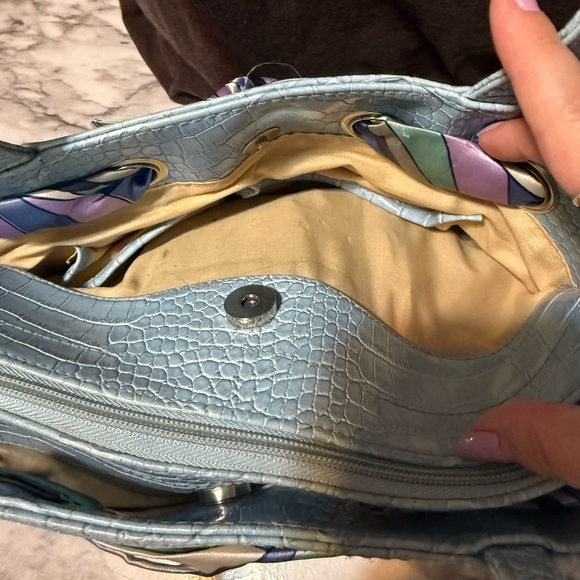 Elegant Blue and Cream Tote Bag Sonoma Lifestyle - Picture 7 of 7